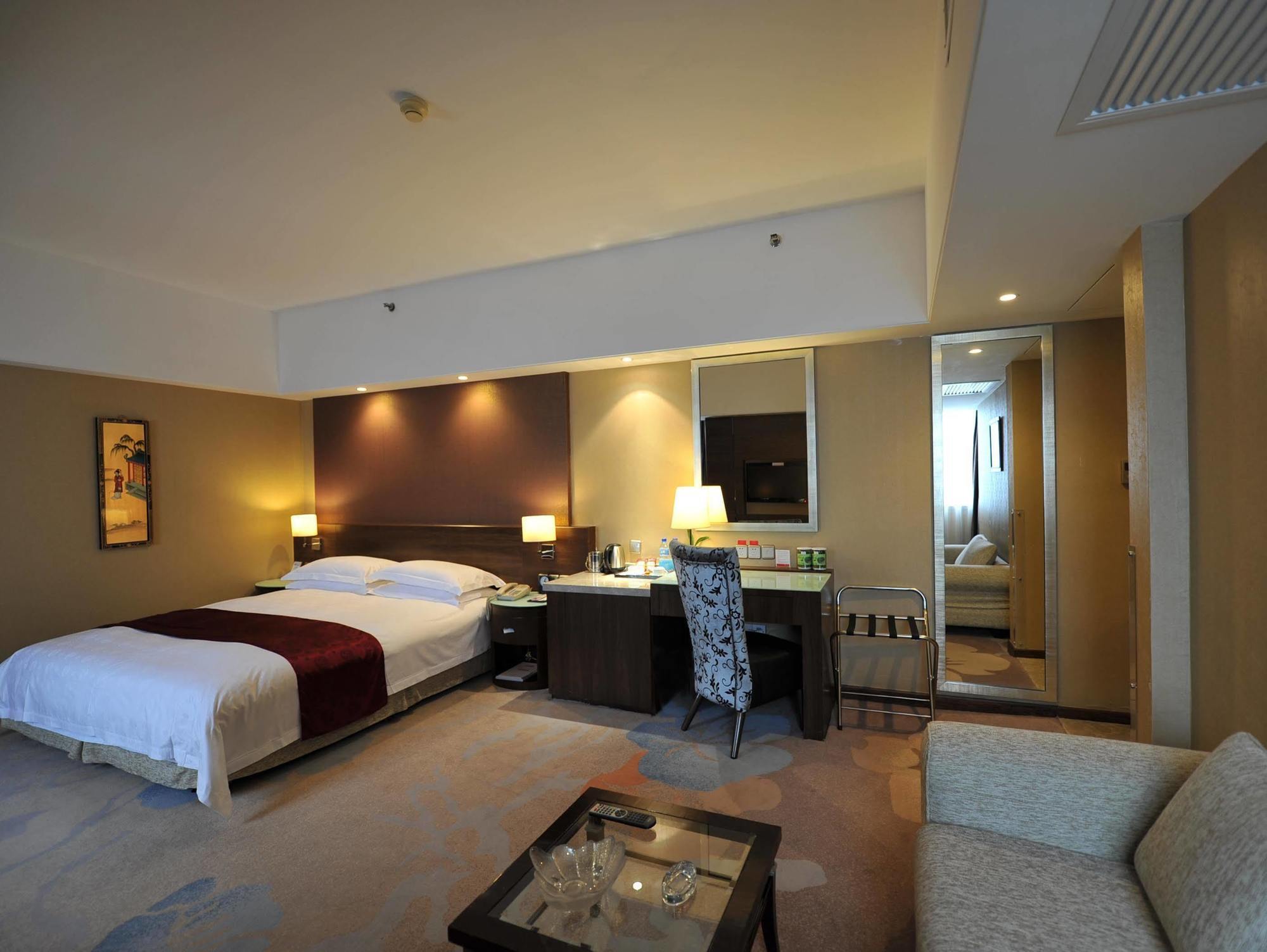 Ramada Hotel Xiamen Esterno foto