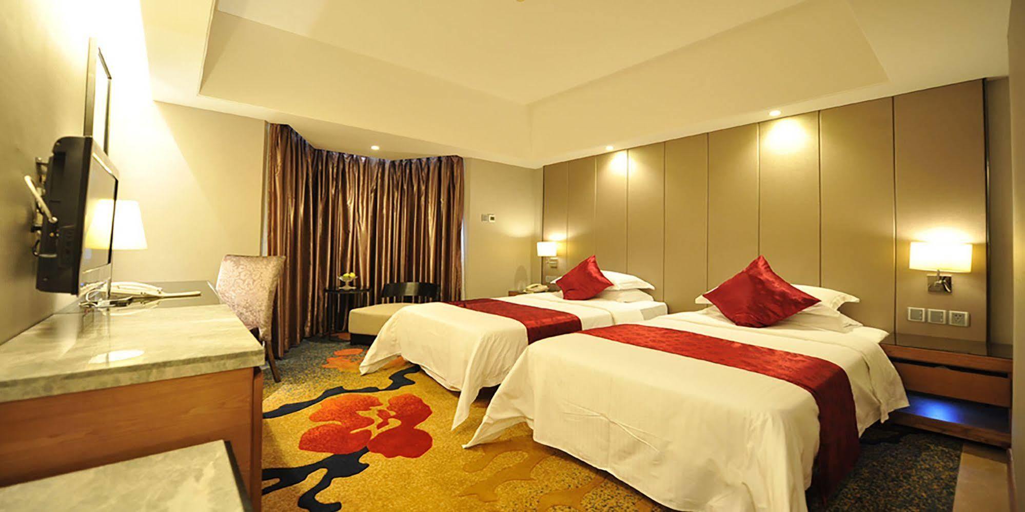 Ramada Hotel Xiamen Esterno foto